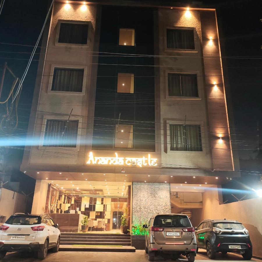 Ananda Castle Hotel Vrindāvan Exterior foto